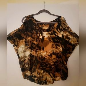 Leopaed print Guess top